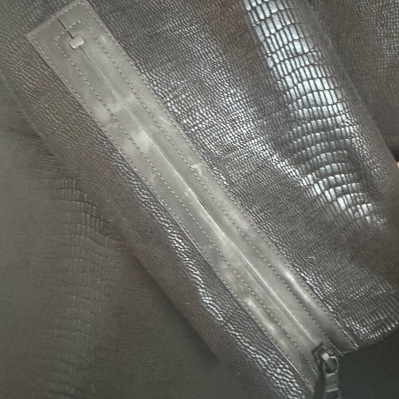 ALICE + OLIVIA Macey Vegan Leather Blazer NWOT - Picture 13 of 15